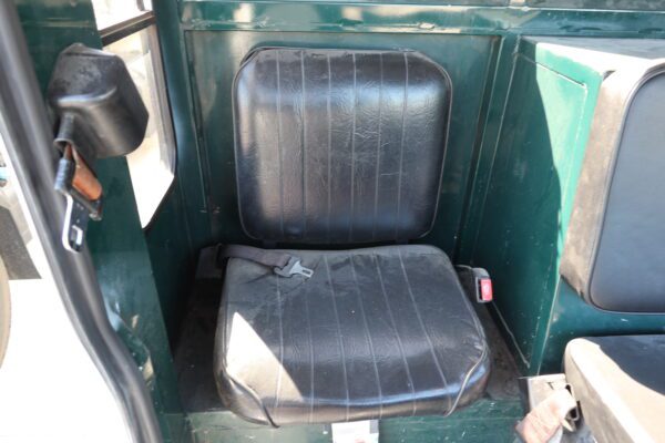 2008 CCC Crew Cab 4 man seating - Image 8