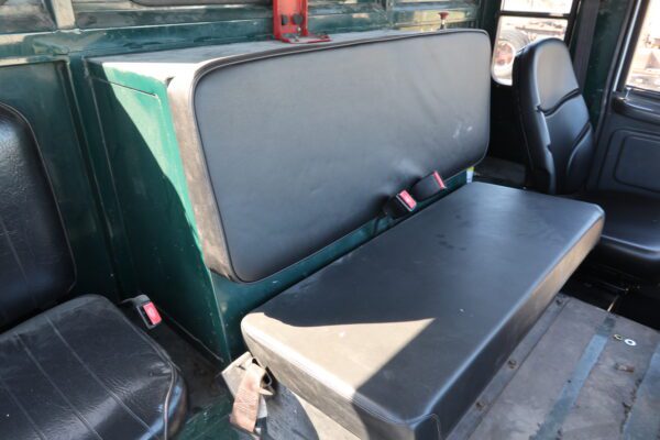 2008 CCC Crew Cab 4 man seating - Image 9